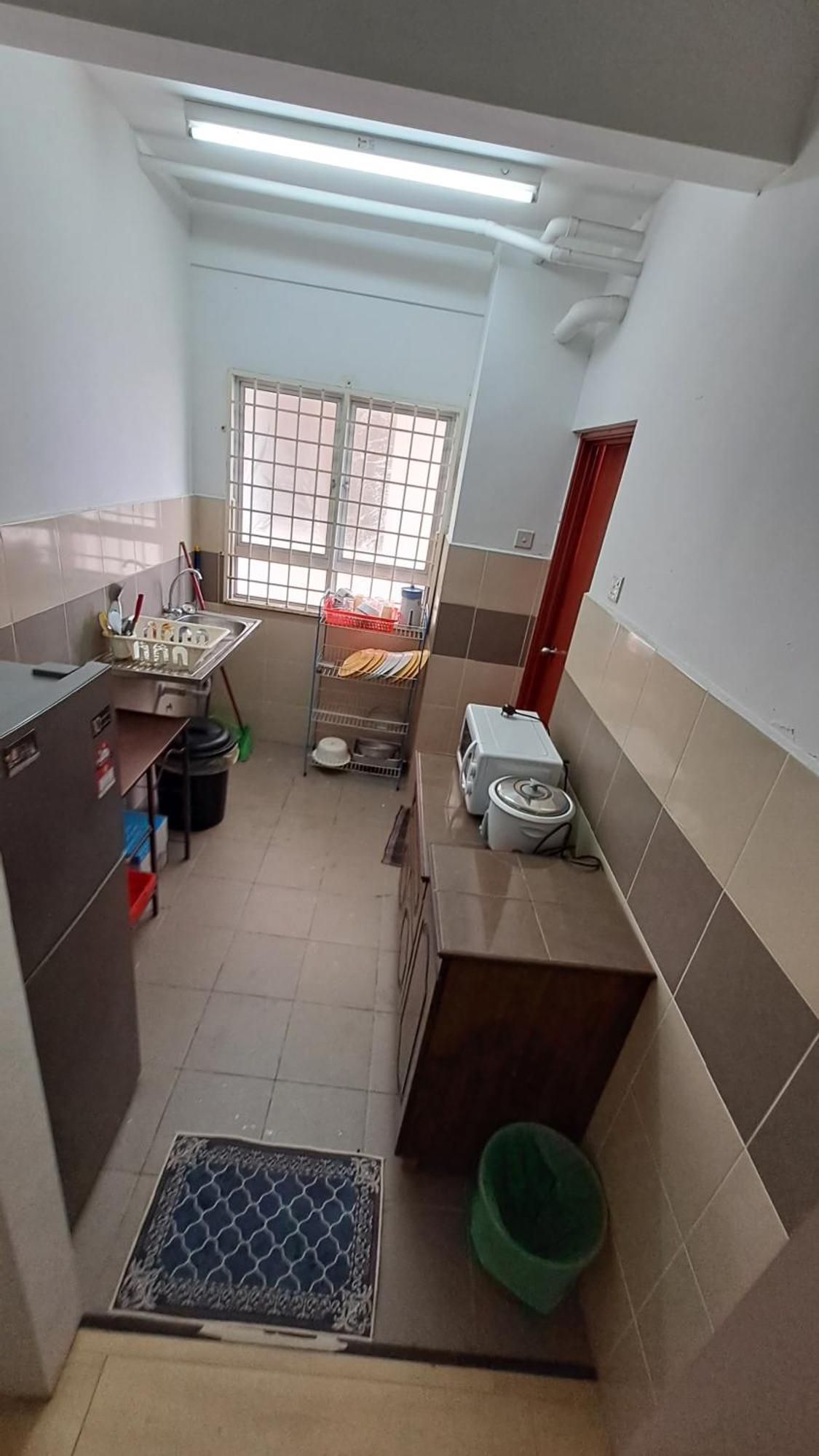 1201 Apartment Ladang Tok Pelam Tepipantaibatuburuk Kuala Terengganu Exteriör bild